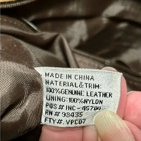 Vintage men Marlboro Gear Leather Briefcase Shoulder Messenger Bag Distressed - Picture 8 of 8